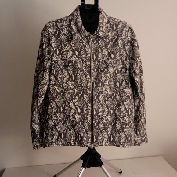 Urban Outfitters Gray and White Snake Skin Print Barn Coat Jacket Women’s Size S - Picture 14 of 15